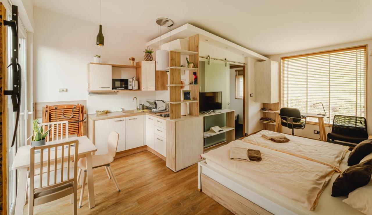 Naturasort Holiday Houses Pesnica pri Mariboru エクステリア 写真